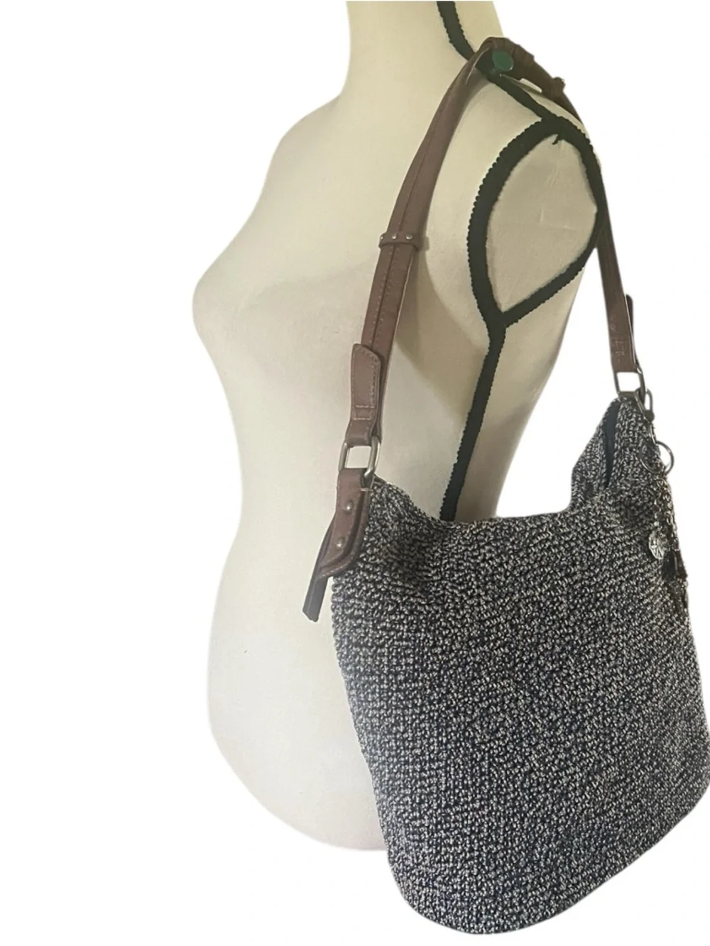 The Sac Sequoia Crochet Hobo Bag Urban Static black/gray and white.